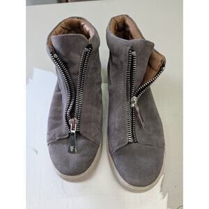 Women's Gray Suede Fyre Booties Shoes Zip Up Size 9 M